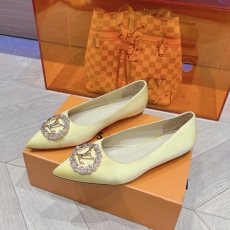 Louis Vuitton Flat Shoes